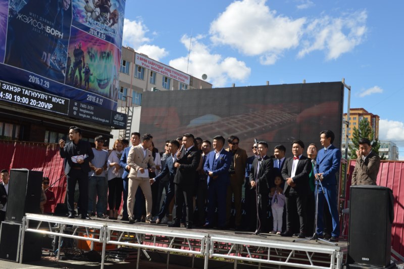 Царай муутай хүмүүсийн давуу талыг харуулсан киноны нээлт боллоо